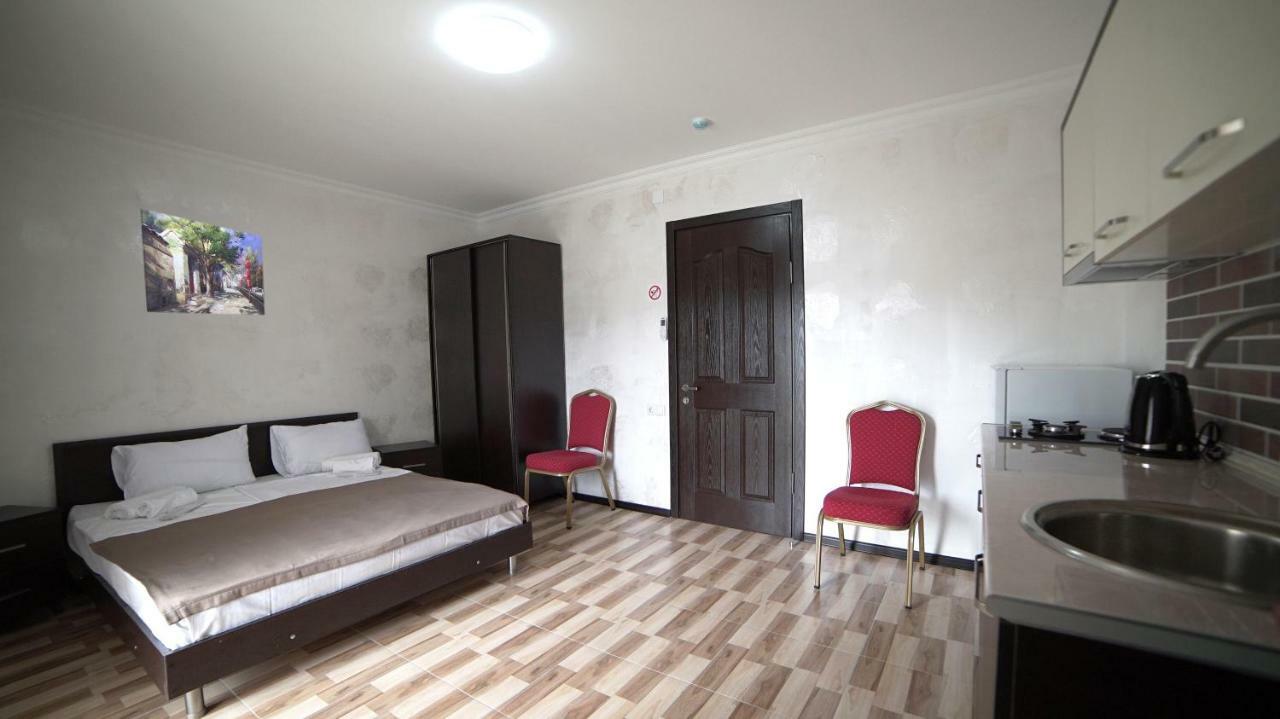 Hotel Progress Батумі Екстер'єр фото