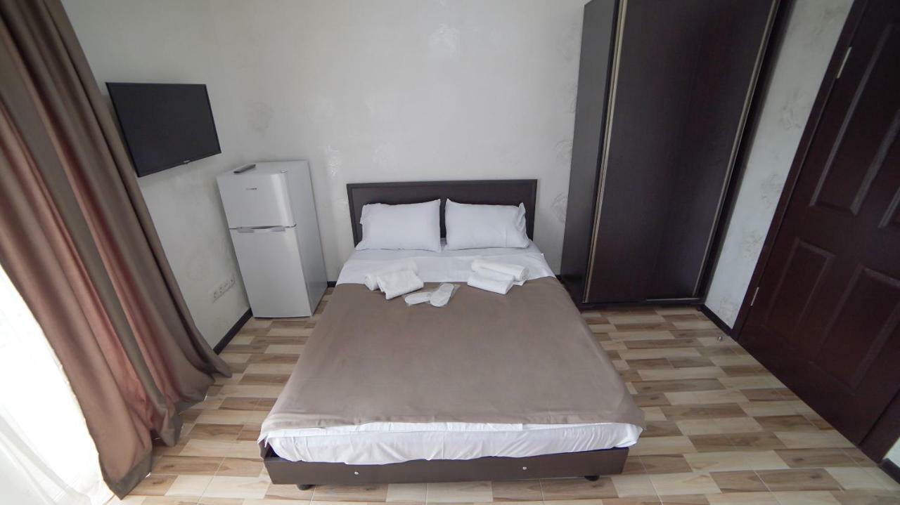 Hotel Progress Батумі Екстер'єр фото